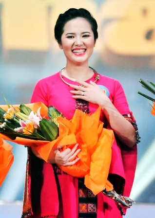 Thùy Dung đoạt giải nhì Dòng nhạc dân gian và giải Khán giả bình chọn nhiều nhất